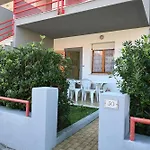 M144 - Marcelli, Trilocale Con Giardino A 100mt Dal Mare * Marcelli