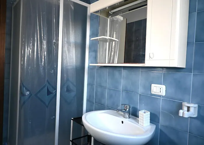 M144 - Marcelli, Trilocale Con Giardino A 100mt Dal Mare Marcelli