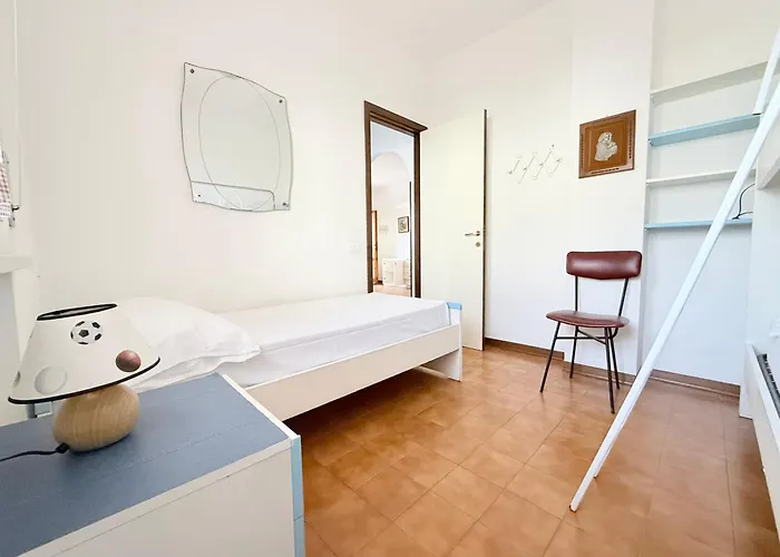 M144 - Marcelli, Trilocale Con Giardino A 100mt Dal Mare Apartment *